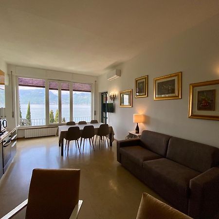 Wonderful Lake View Apartments With Pool With Breakfast Gardasee Torri Del Benaco Exterior foto