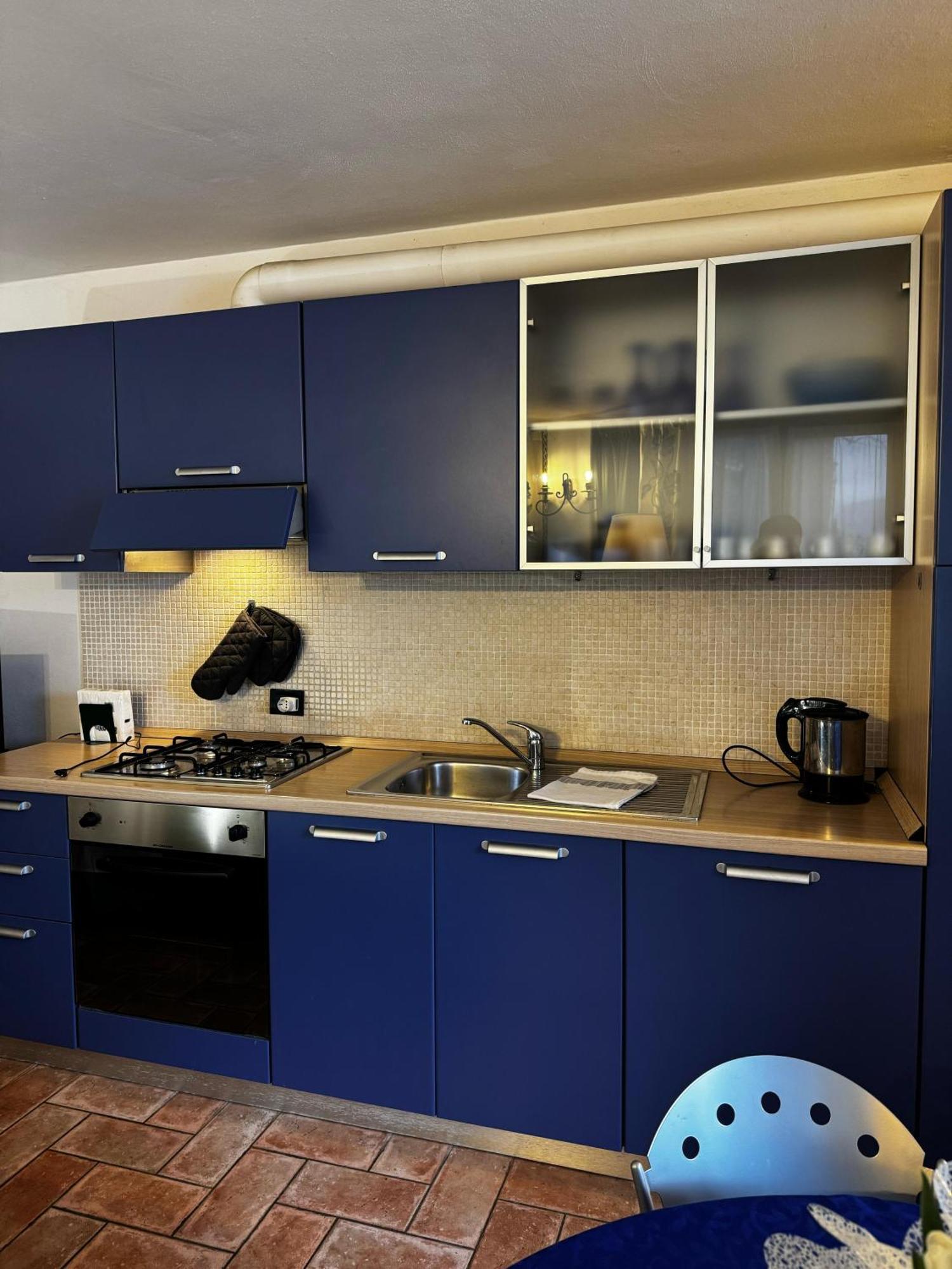 Wonderful Lake View Apartments With Pool With Breakfast Gardasee Torri Del Benaco Exterior foto